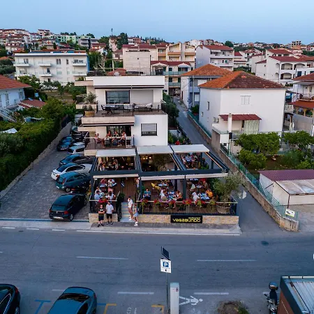 Lejlighed Vagabundo Beachfront Apartment 1 - Luxury - Sea Views - Free Parking Trogir